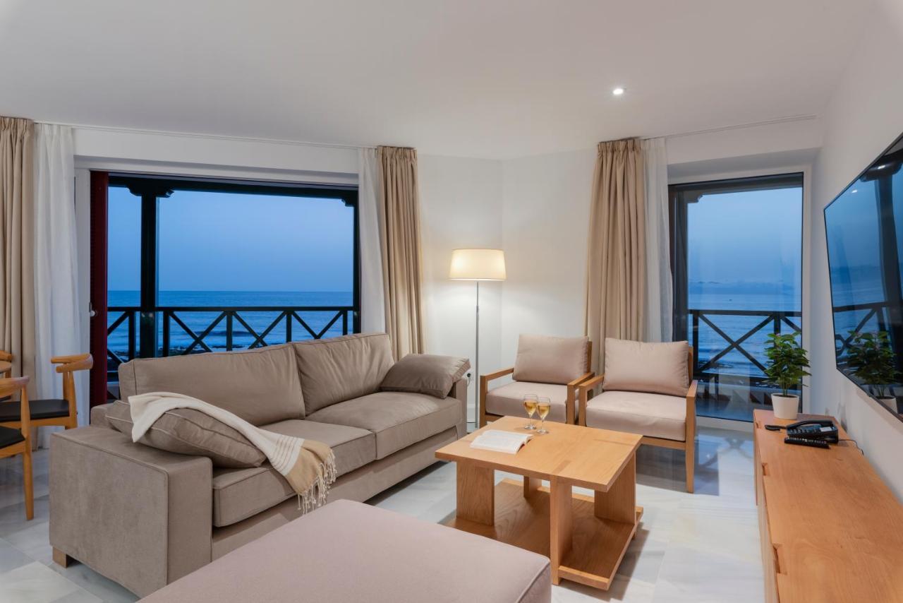 Ocean Suites By Upper Luxury Housing - Parque Santiago 플라야데라스아메리카스 외부 사진